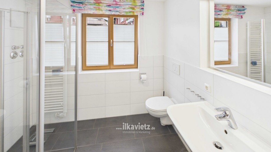 gro�es Duschbad Erdgeschosswohnung Oberstdorf