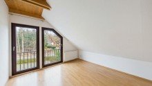 DG - Zimmer 5 Gro�z�giges Haus mit Garten - OHNE Maklergeb�hr