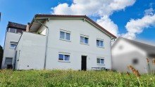Blick vom Garten Einfamilienhaus mit rollstuhlgerechter Wohnung & ruhigem Garten