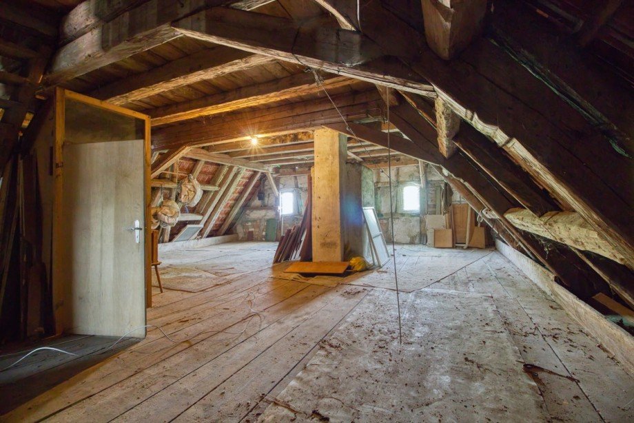 Haus 1 - Dachboden Zweifamilienhaus Unlingen / Dietelhofen
