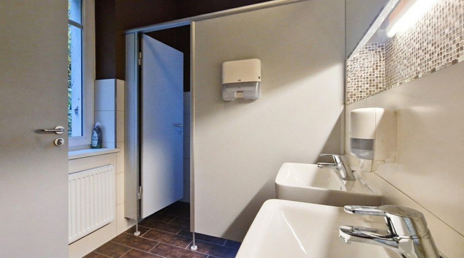 2155-Villa-OG-WC Gastronomie und Wohnung Bad Kissingen