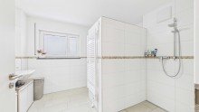 Badezimmer moderne barrierefreie A+ Wohnung - ruhige Lage mit gro�em Balkon, EBK & gro�e Garage