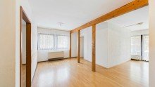EG - Wohnzimmer Gro�z�giges Haus mit Garten - OHNE Maklergeb�hr