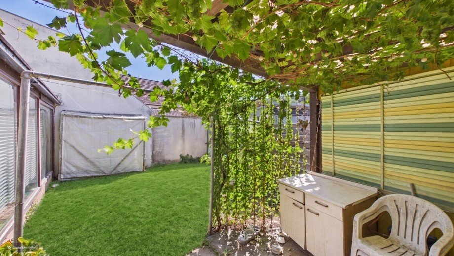 Garten hinter dem Haus Doppelhaush�lfte Ummendorf