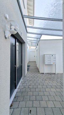 �berdachter Eingangsbereich moderne barrierefreie A+ Wohnung - ruhige Lage mit gro�em Balkon, EBK & gro�e Garage