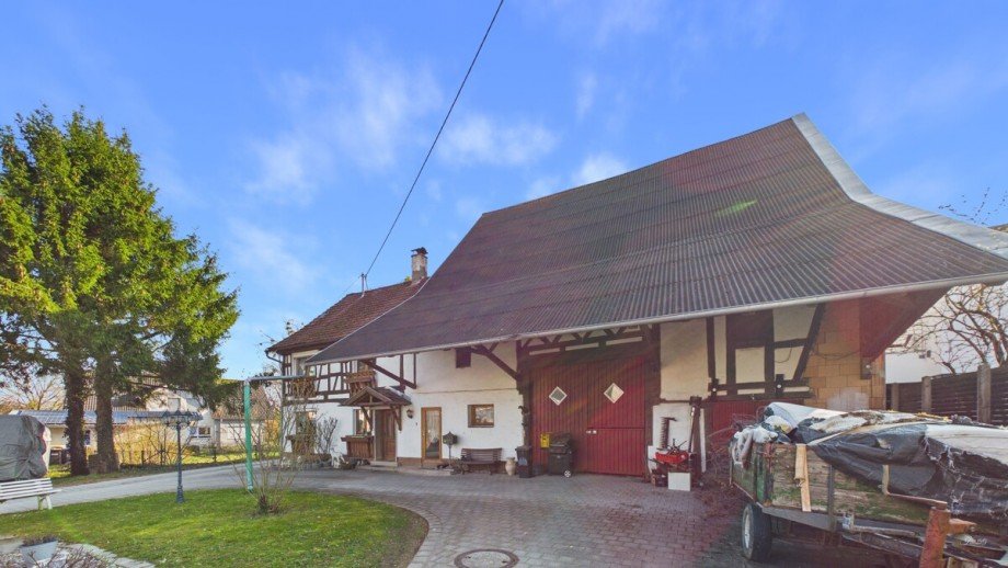 Haus mit Scheune Einfamilienhaus Berg