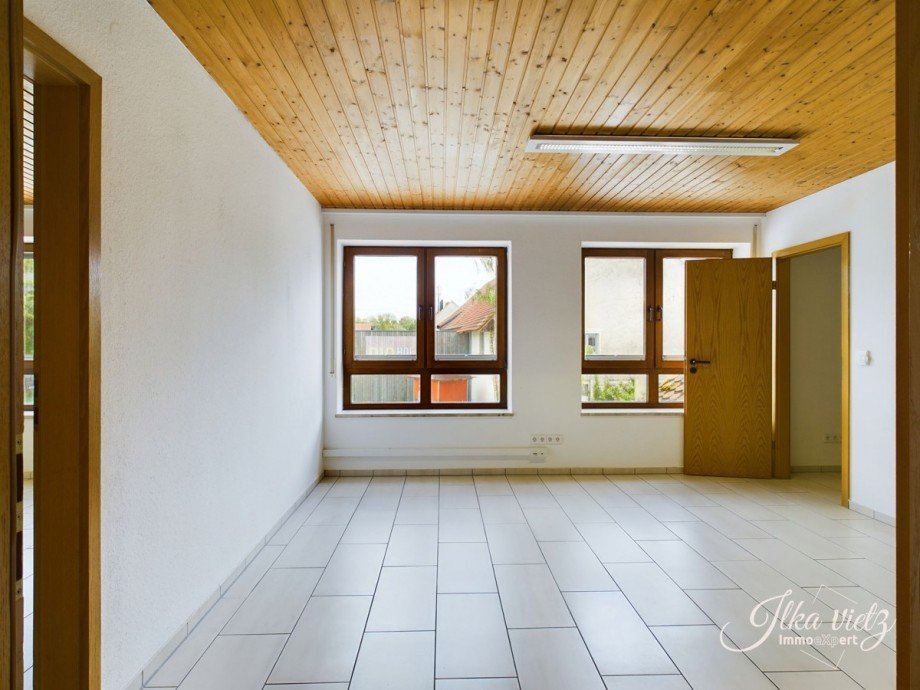 OG - Schlafzimmer 1 Etagenwohnung Ummendorf