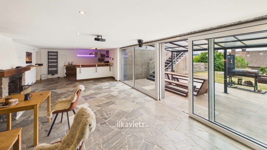 EG - Kaminzimmer mit Terrassenzugang Einfamilienhaus Bad Kissingen / Reiterswiesen