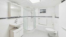 UG - Duschbad Gro�z�giges Haus mit Garten - OHNE Maklergeb�hr