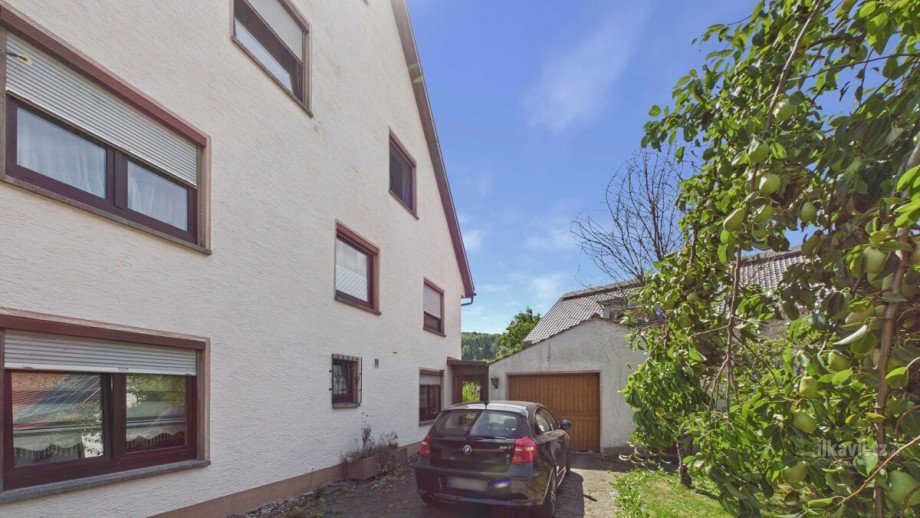 EG - Stellplatz neben dem Haus Doppelhaush�lfte Ummendorf